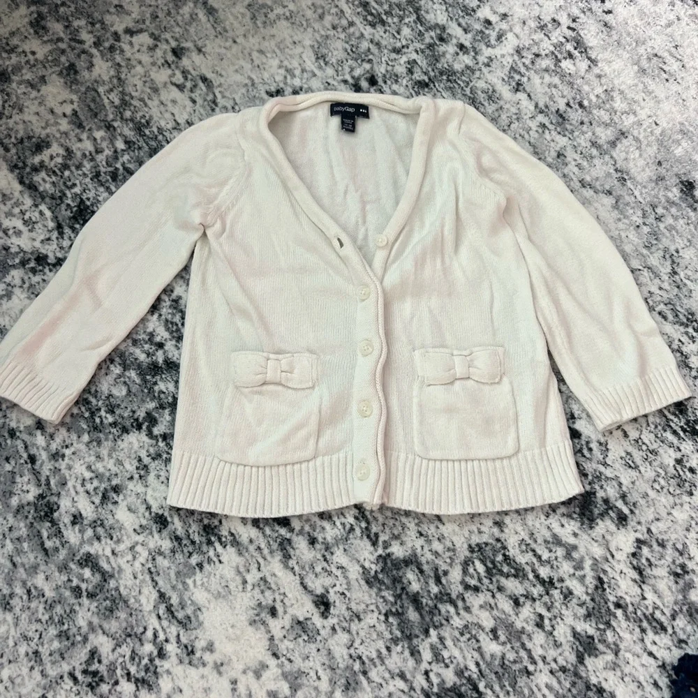 Baby GAP girls‎ Cream Cardigan Sweater 12-18 months